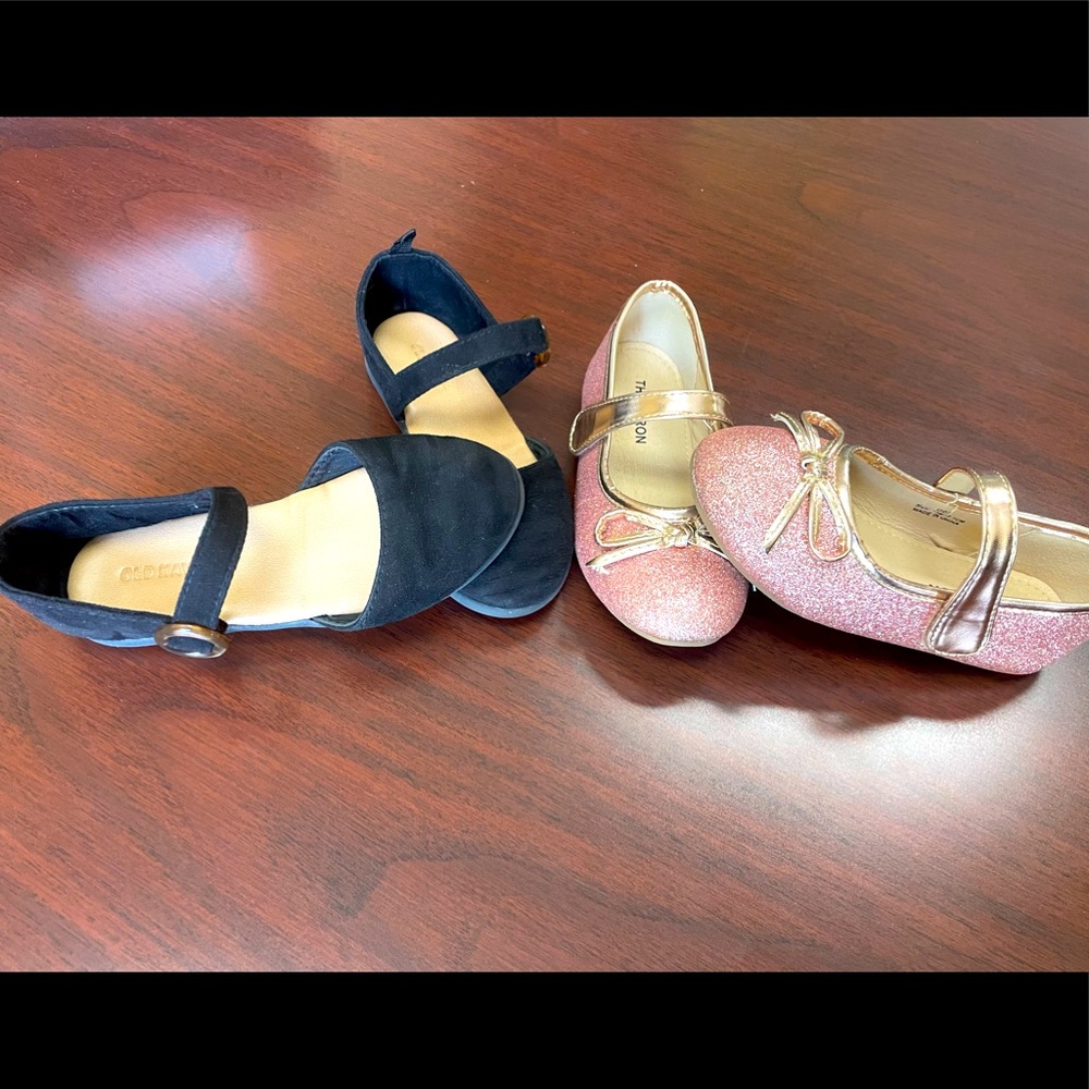 Two pairs of toddler girl dress shoes! Both size 10, one pink, one black.